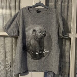 😉Bundle Days😉Kids XS Erie Zoo Support Short Sleeved Shirt Otter Gray White
